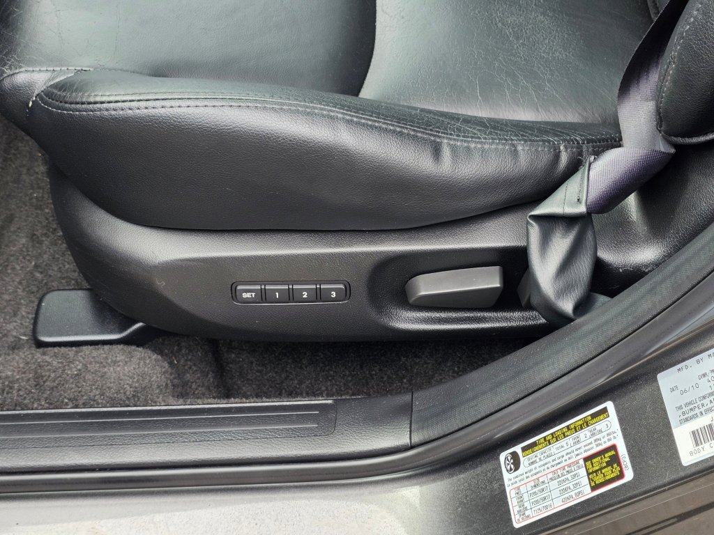 Used 2010 MAZDA MAZDA3 s Grand Touring FWD image 29
