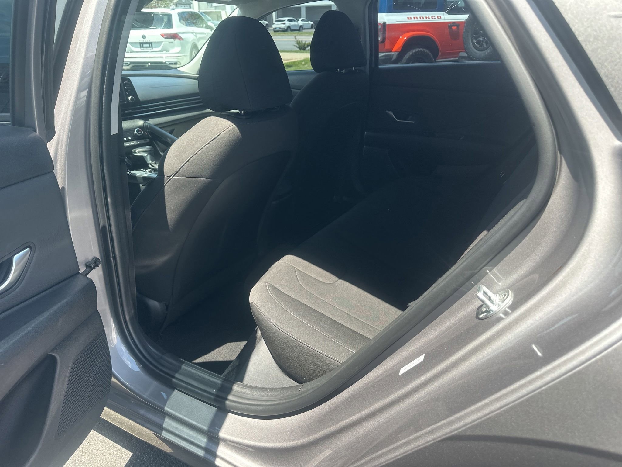 Used 2021 Hyundai Elantra SEL w/ Convenience Package FWD image 13