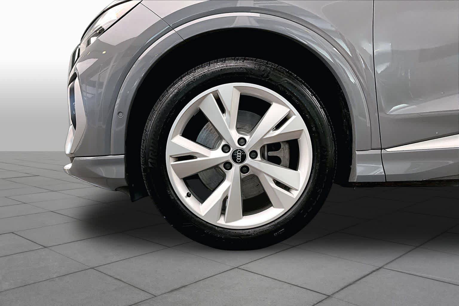 Used 2023 Audi Q4 e-tron Premium Plus AWD/4WD image 10