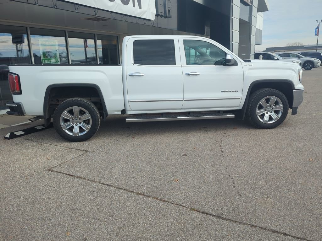 Used 2018 GMC Sierra 1500 SLT w/ SLT Premium Package image 8