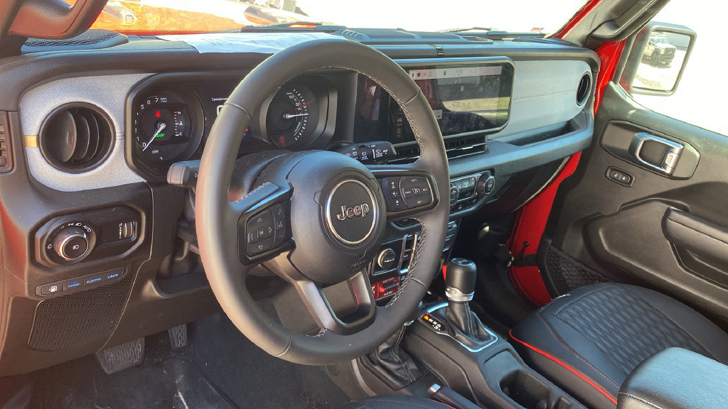 Used 2025 Jeep Wrangler Unlimited Sport S 4xe AWD/4WD image 15