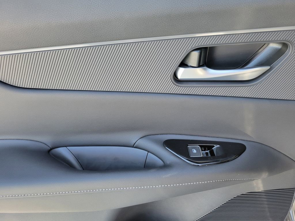 New 2025 Nissan Murano SV image 17