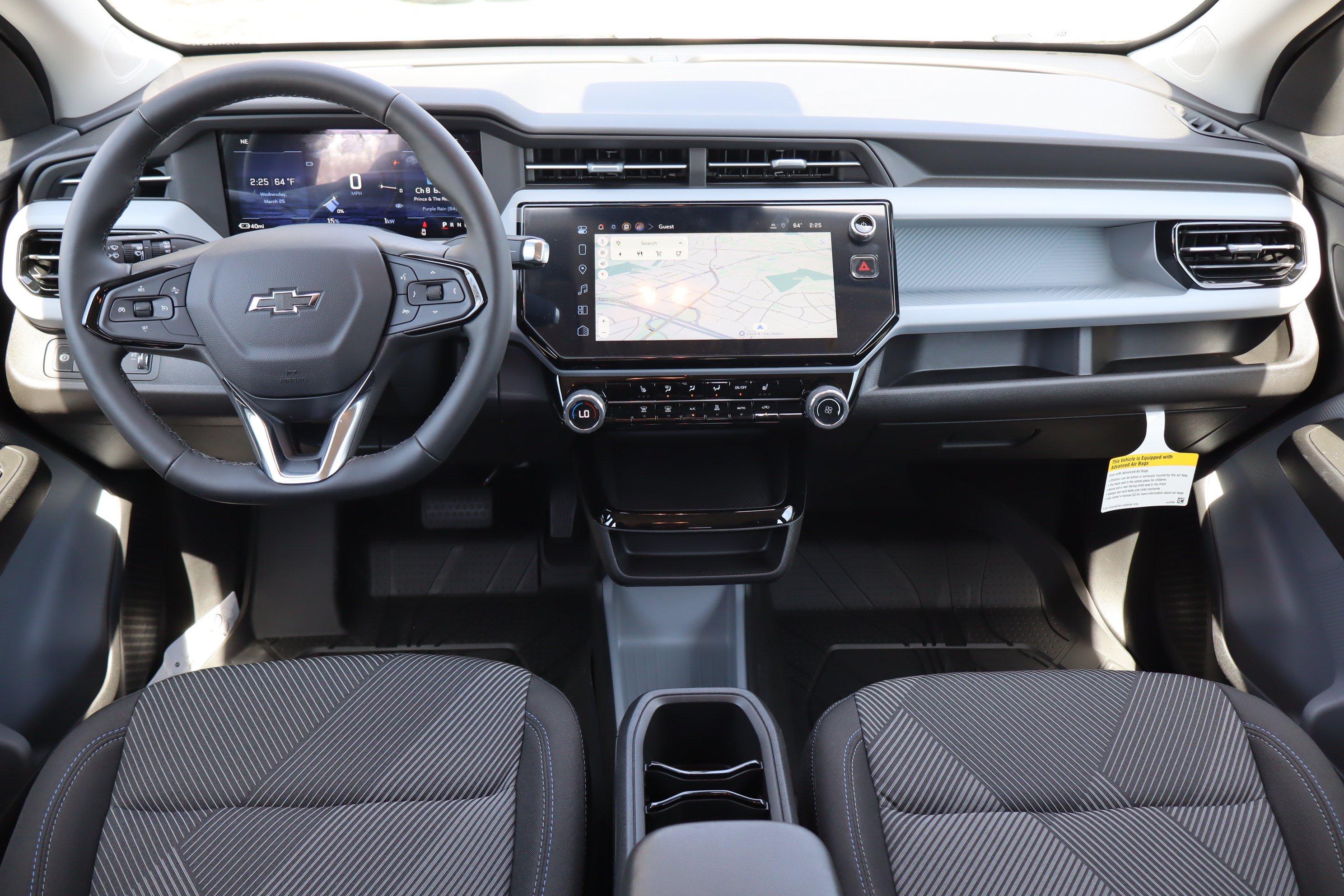 New 2027 Chevrolet Bolt LT w/ Comfort Package FWD image 9
