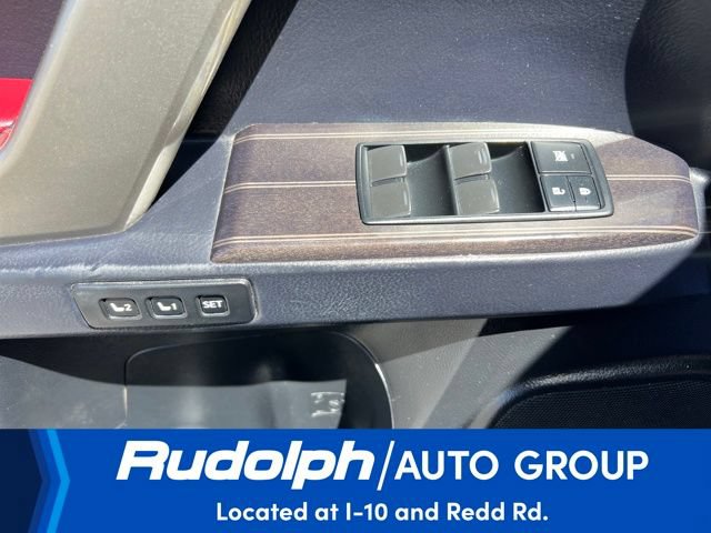 Used 2021 Lexus GX 460 Luxury w/ Sport Design Package AWD/4WD image 13