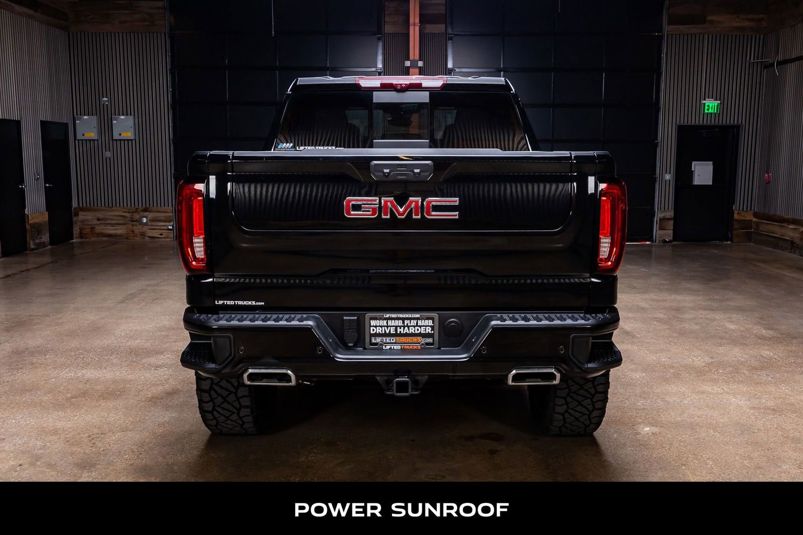 Used 2025 GMC Sierra 1500 Denali w/ Denali Reserve Package image 8