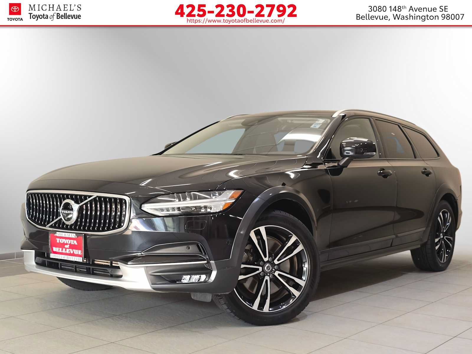 Used 2019 Volvo V90 T5 Cross Country AWD/4WD image 1