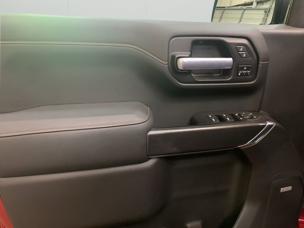 Used 2021 GMC Sierra 1500 AT4 w/ AT4 Value Package image 11