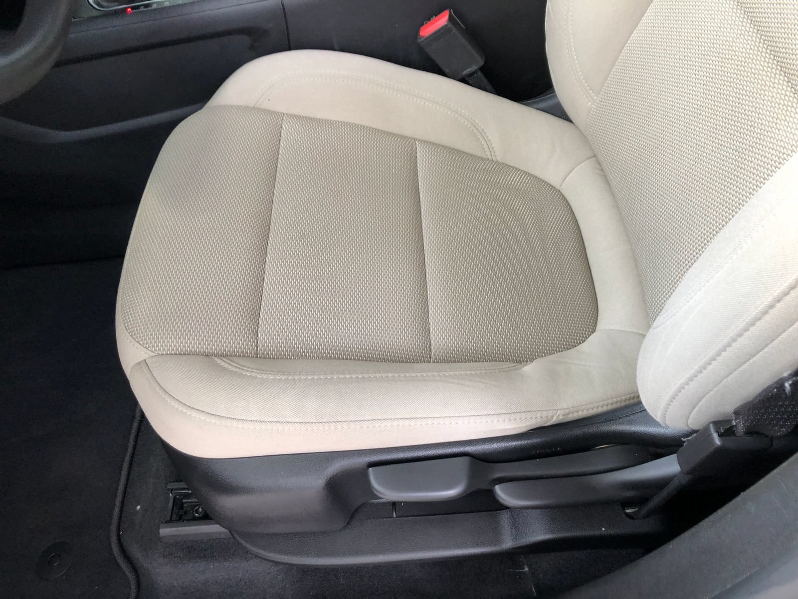 Used 2023 Chevrolet Traverse LS w/ Safety Package FWD image 21