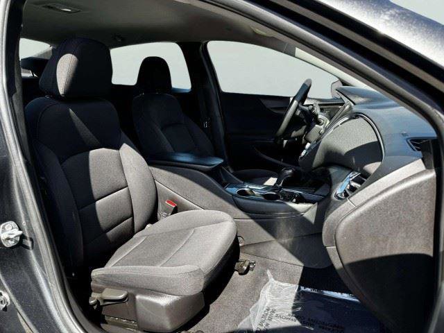 Used 2016 Chevrolet Malibu LT FWD image 47