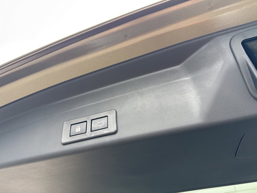 New 2025 Subaru Ascent Touring image 35