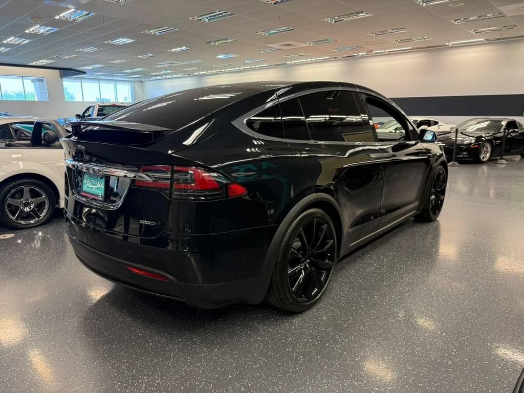 Used 2018 Tesla Model X 100D AWD/4WD image 4