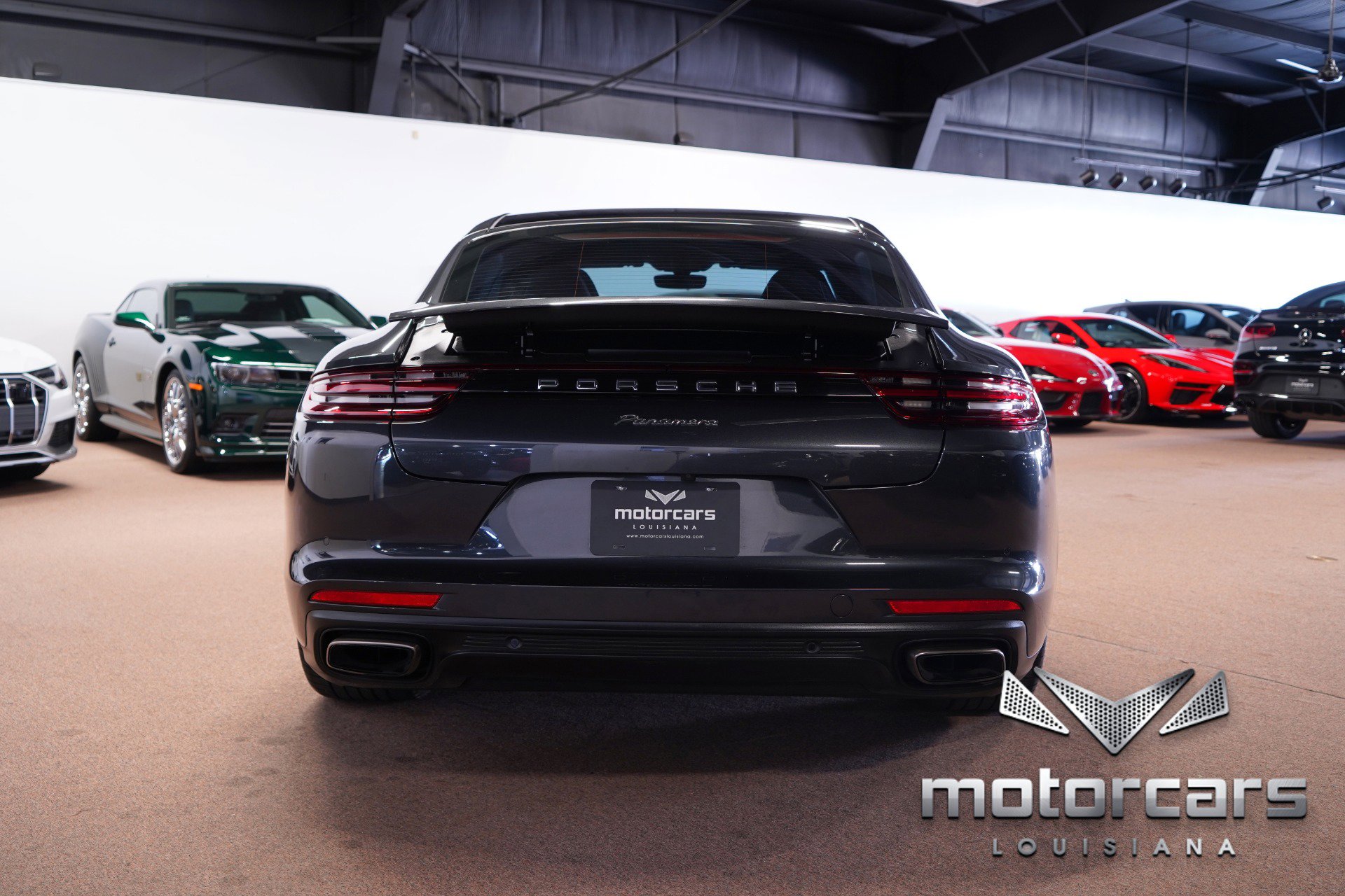 Used 2018 Porsche Panamera image 6