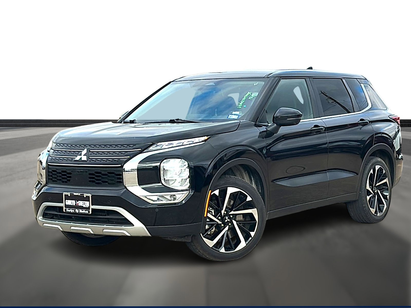 Used 2024 Mitsubishi Outlander SE