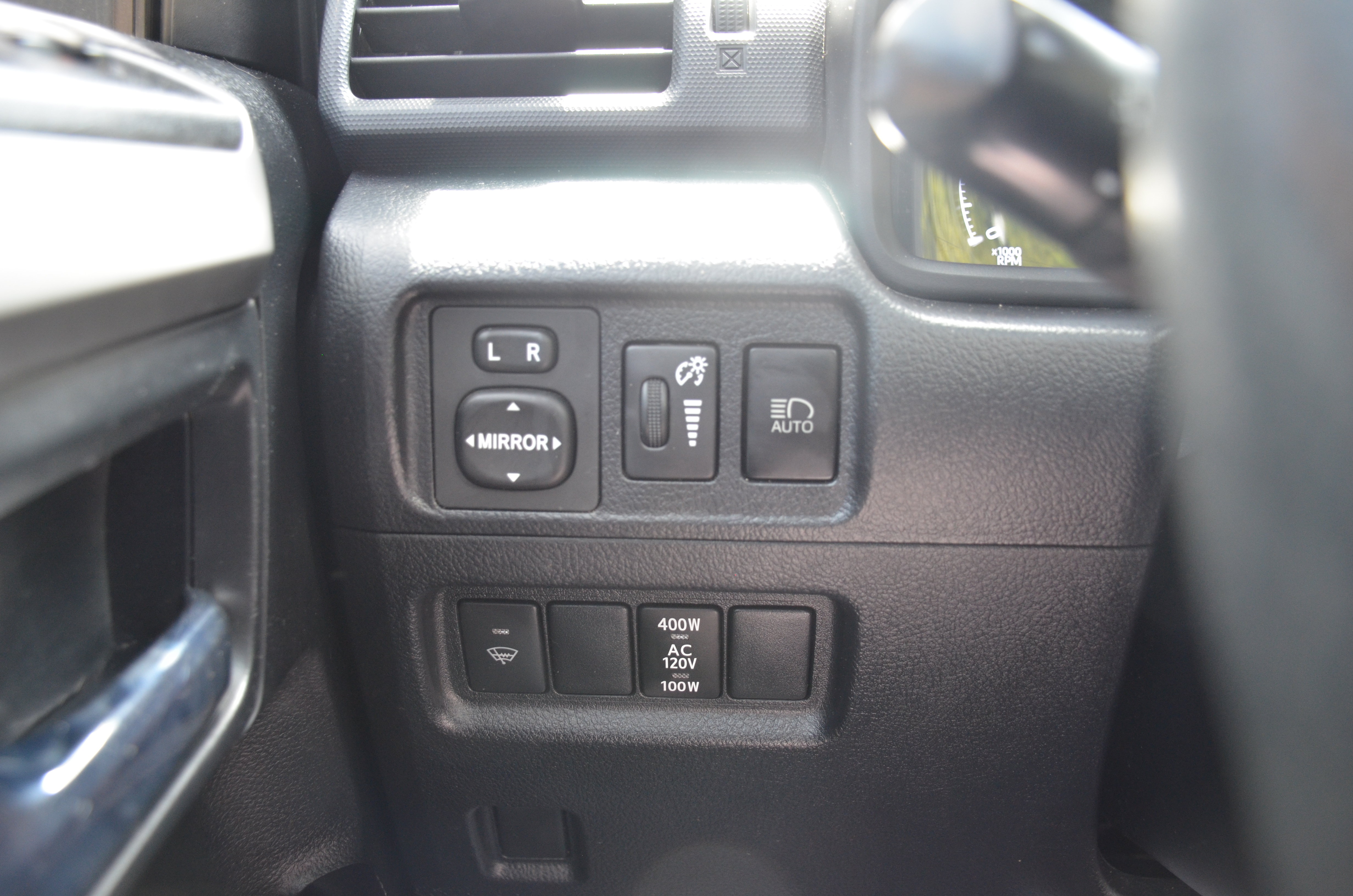 Used 2021 Toyota 4Runner SR5 Premium w/ Moonroof Package AWD/4WD image 49