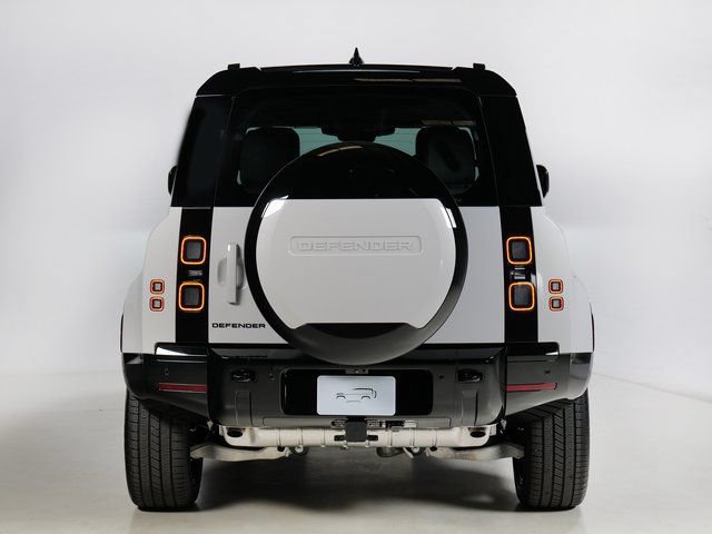 New 2026 Land Rover Defender 110 X-Dynamic SE AWD/4WD image 7