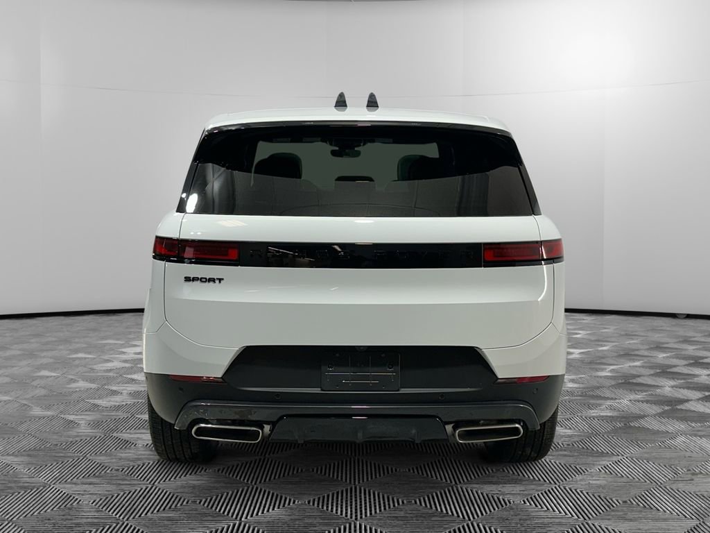 New 2026 Land Rover Range Rover Sport SE image 4