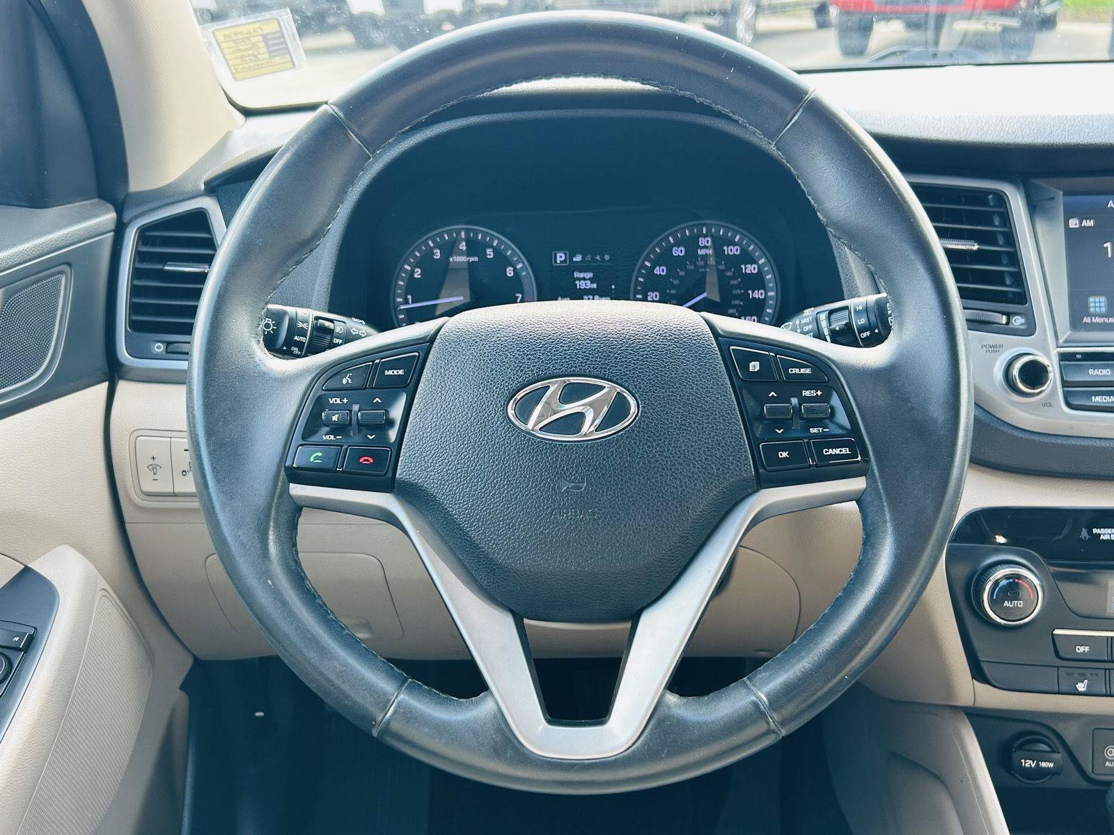 Used 2018 Hyundai Tucson Value w/ Cargo Package AWD/4WD image 15