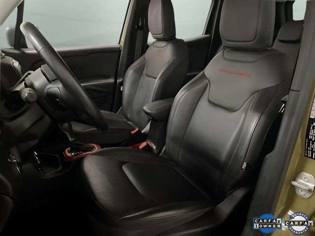 Used 2015 Jeep Renegade Trailhawk w/ Premium Leather Group image 62