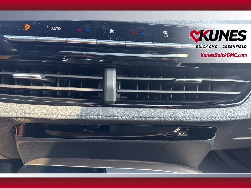 New 2026 Buick Enclave Avenir w/ Super Cruise Package image 30