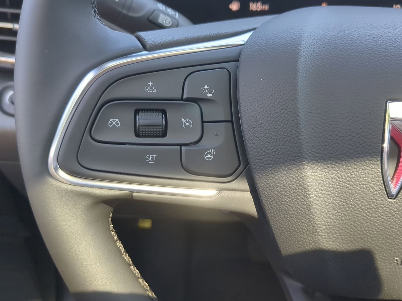 New 2026 Buick Envista Sport Touring w/ Convenience I Package FWD image 32