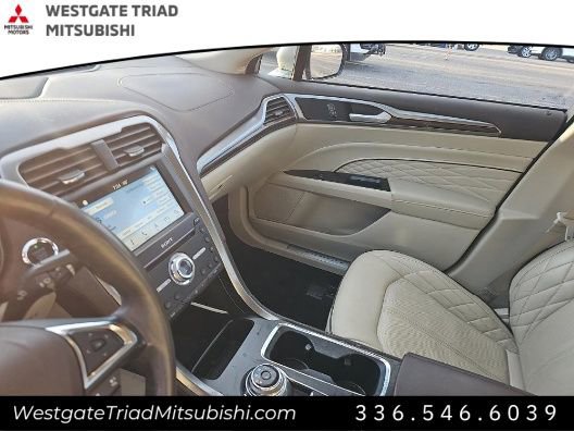 Used 2017 Ford Fusion Energi Platinum image 13