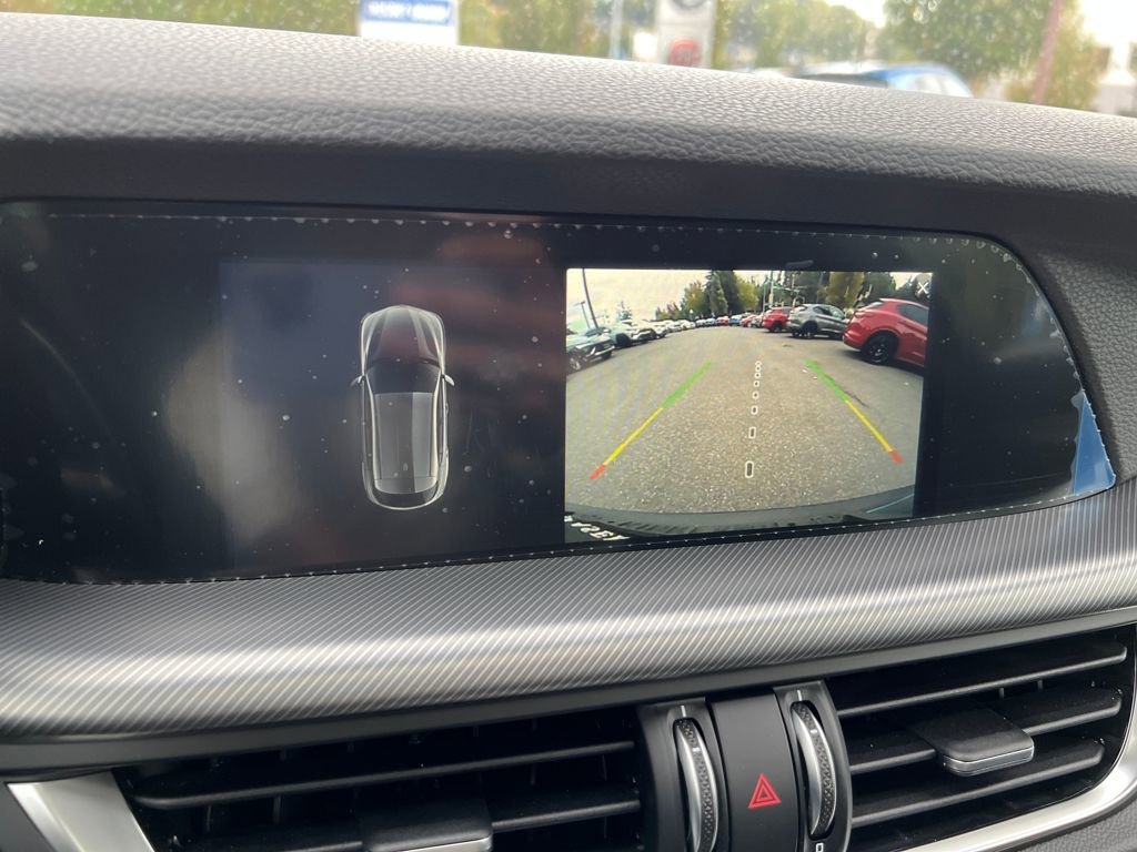 New 2025 Alfa Romeo Stelvio Sprint w/ Convenience Package image 14