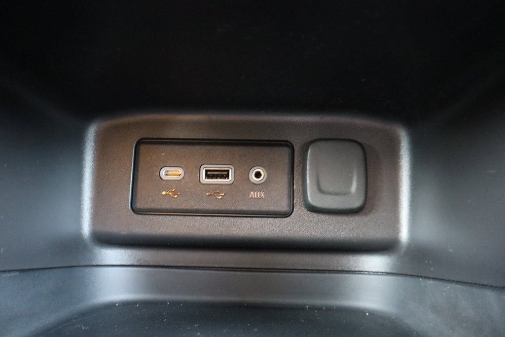 Used 2024 Chevrolet Equinox RS image 13