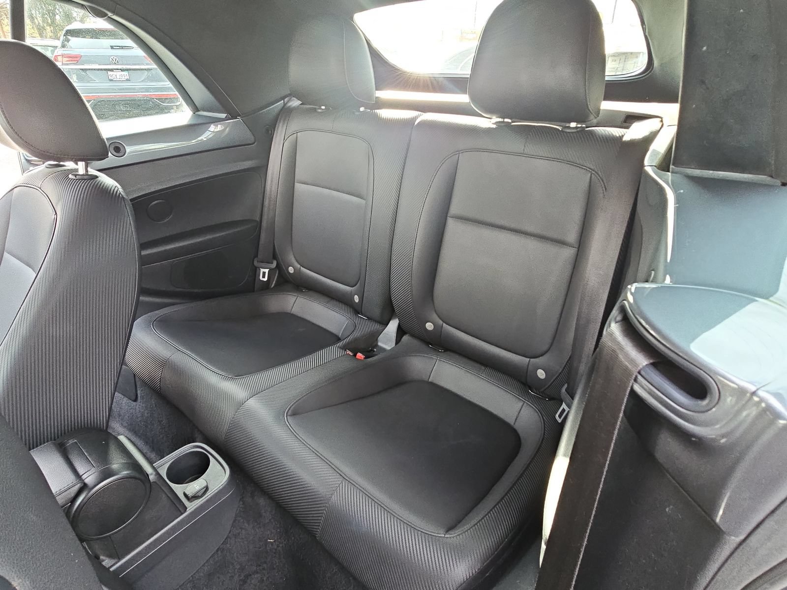 Used 2018 Volkswagen Beetle 2.0T S FWD image 13