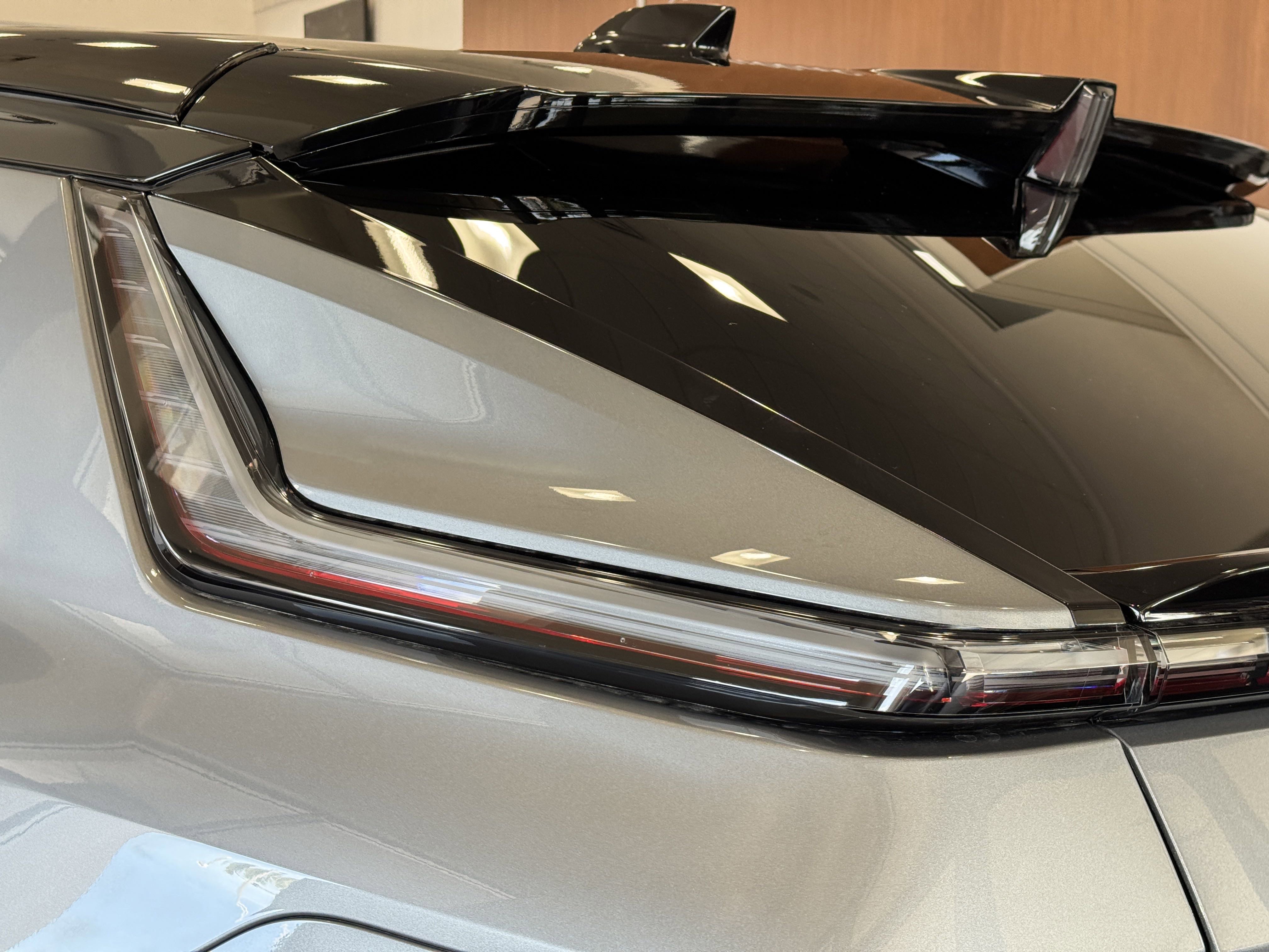 New 2026 Cadillac Lyriq V image 9