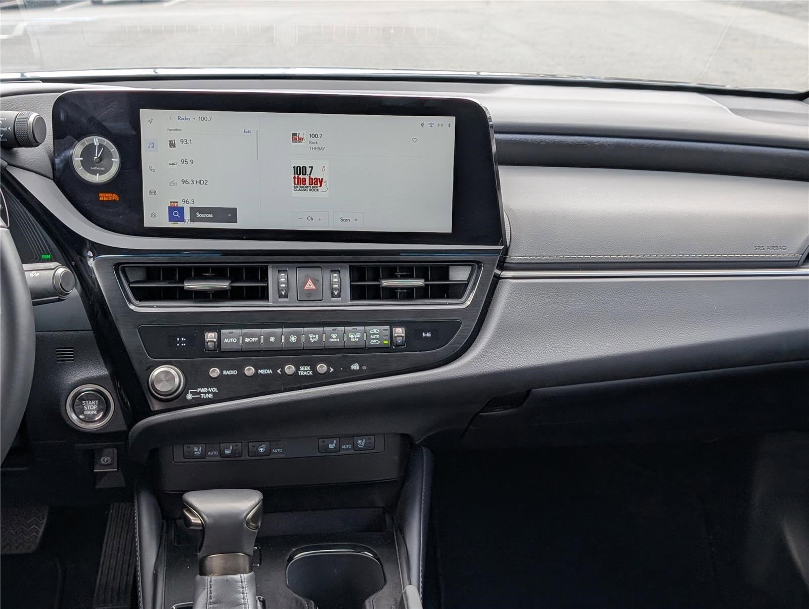 Certified 2025 Lexus ES 350 w/ Premium Package image 18