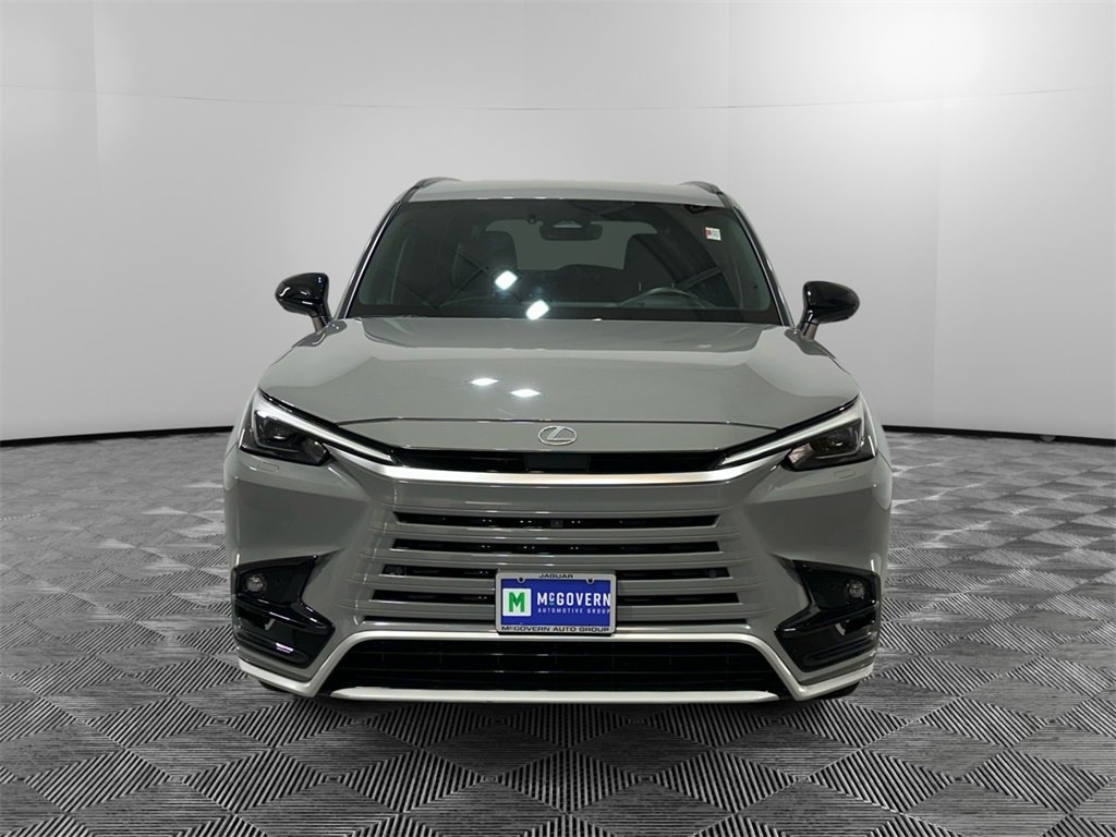 Used 2024 Lexus TX 500h AWD image 4