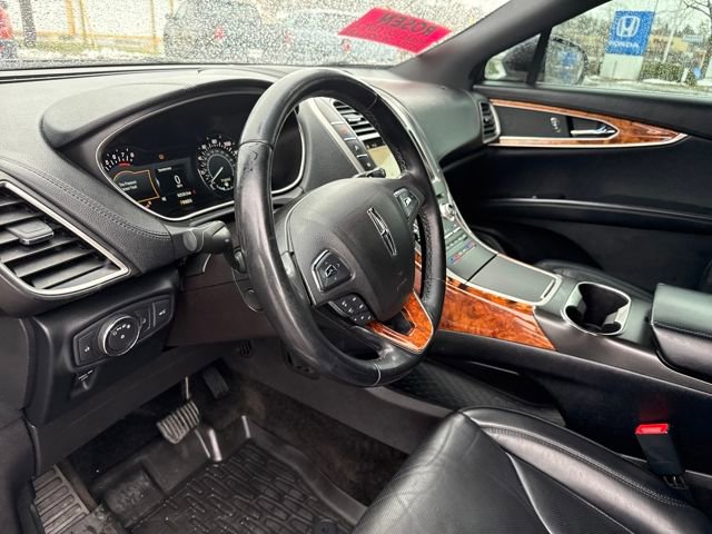 Used 2018 Lincoln MKX Reserve w/ Lincoln MKX Climate Package image 14