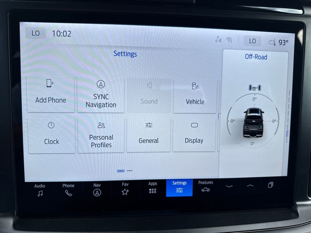 Certified 2025 Ford F150 Lariat w/ Equipment Group 501A Mid image 32