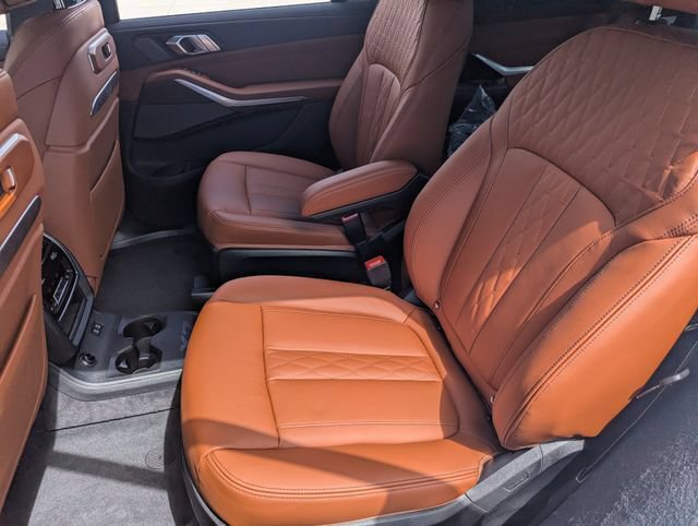 New 2027 BMW X7 xDrive40i w/ Executive Package AWD/4WD image 18