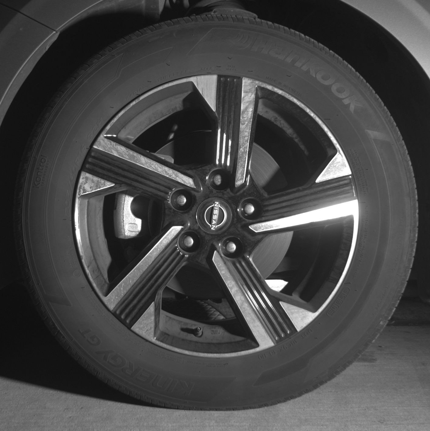 Used 2025 Nissan Sentra SV FWD image 12