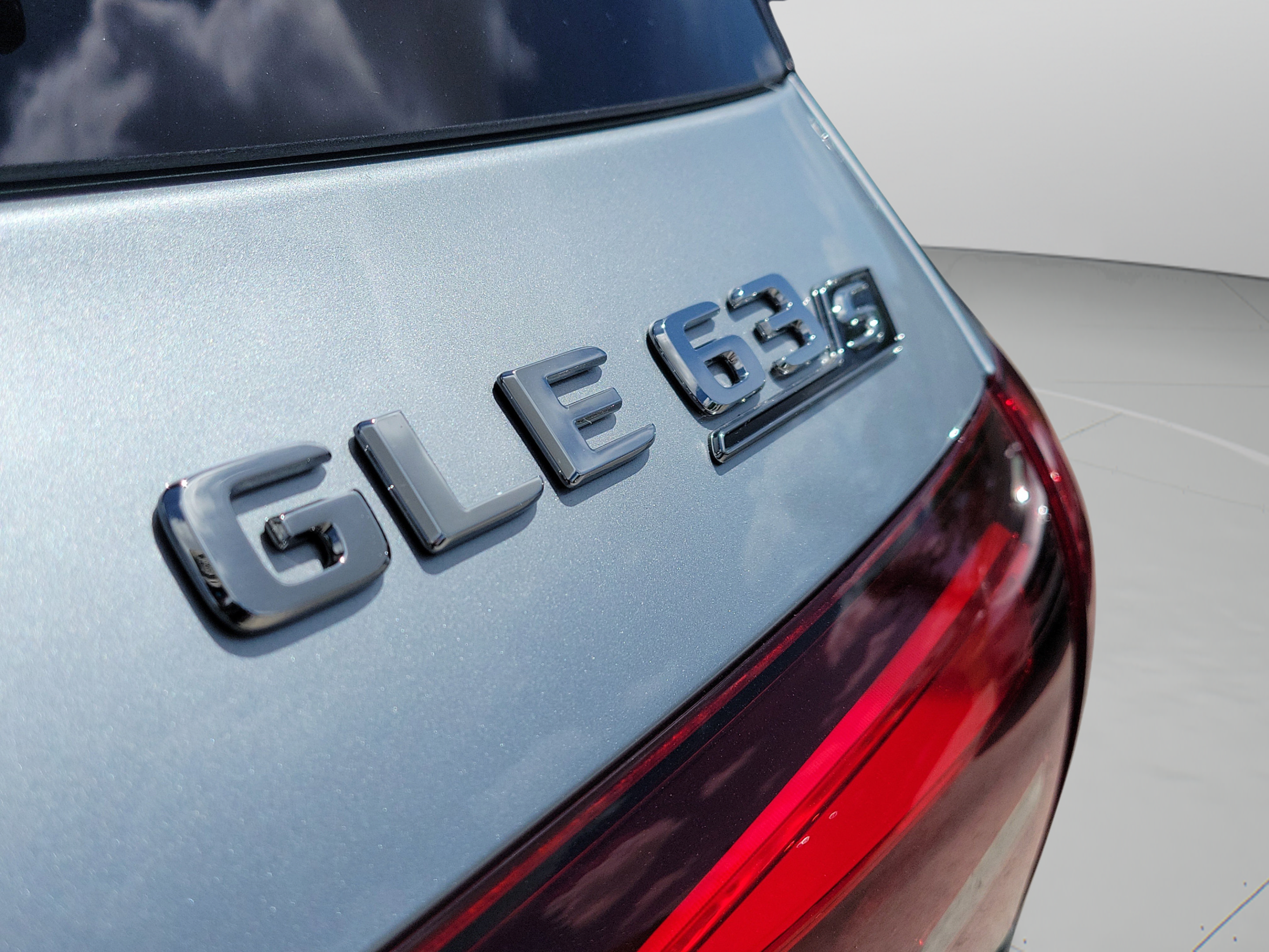 New 2026 Mercedes-Benz GLE 63 AMG S image 34
