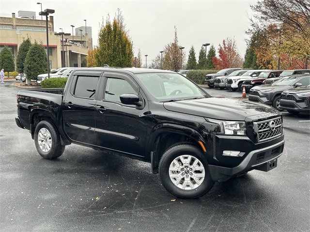 Used 2023 Nissan Frontier SV w/ SV Convenience Package image 2
