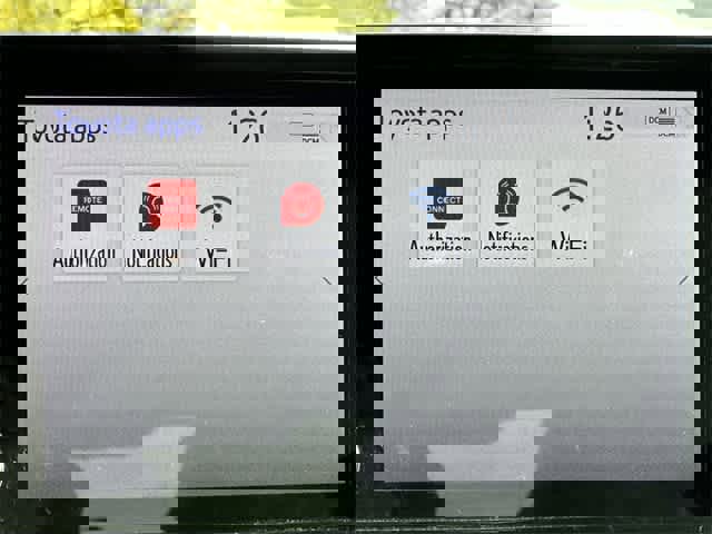 Used 2022 Toyota Sienna XSE image 14