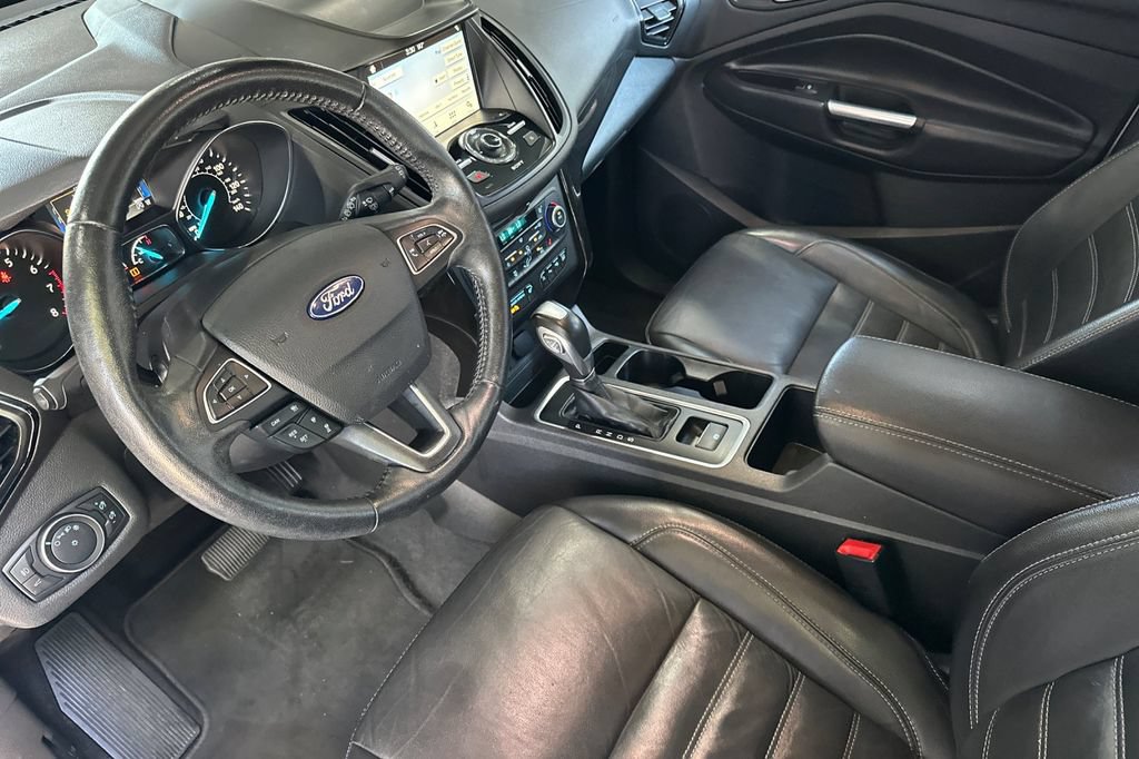 Used 2019 Ford Escape Titanium AWD/4WD image 10