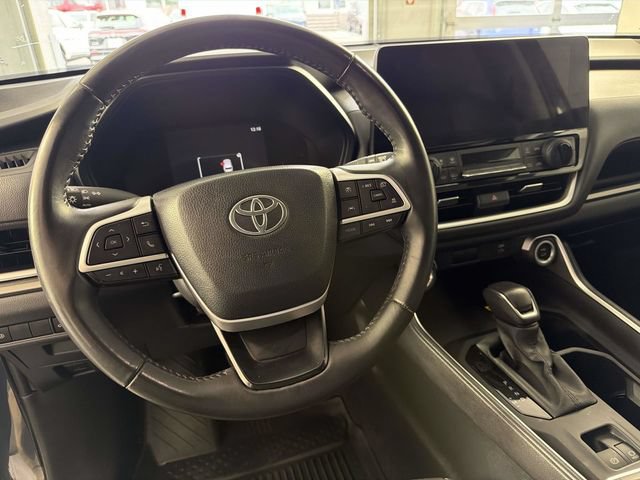 Used 2024 Toyota Grand Highlander AWD image 21