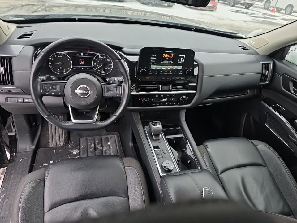 Certified 2023 Nissan Pathfinder SL w/ SL Premium Package image 11