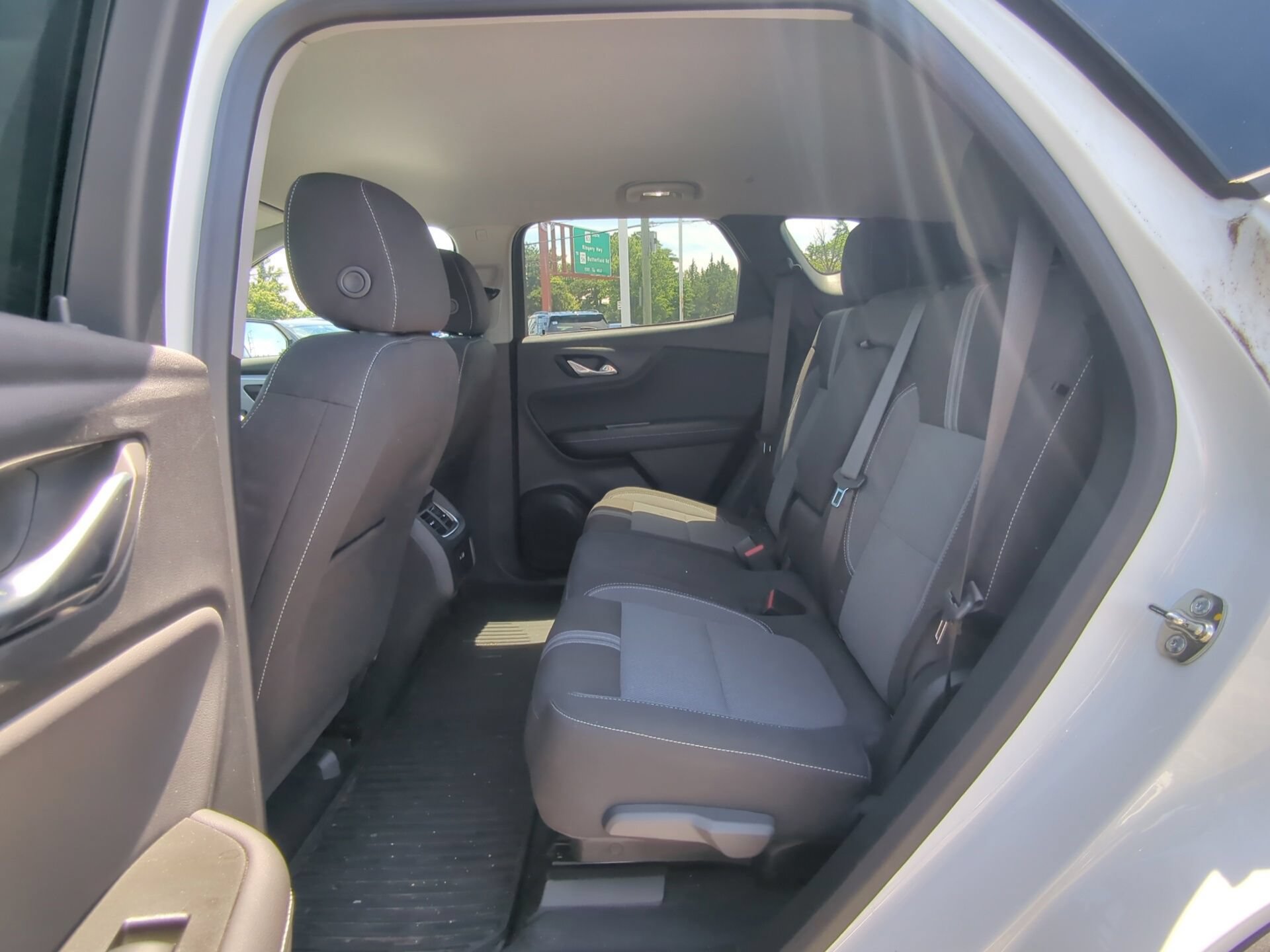Used 2023 Chevrolet Blazer LT w/ Convenience Package FWD image 10