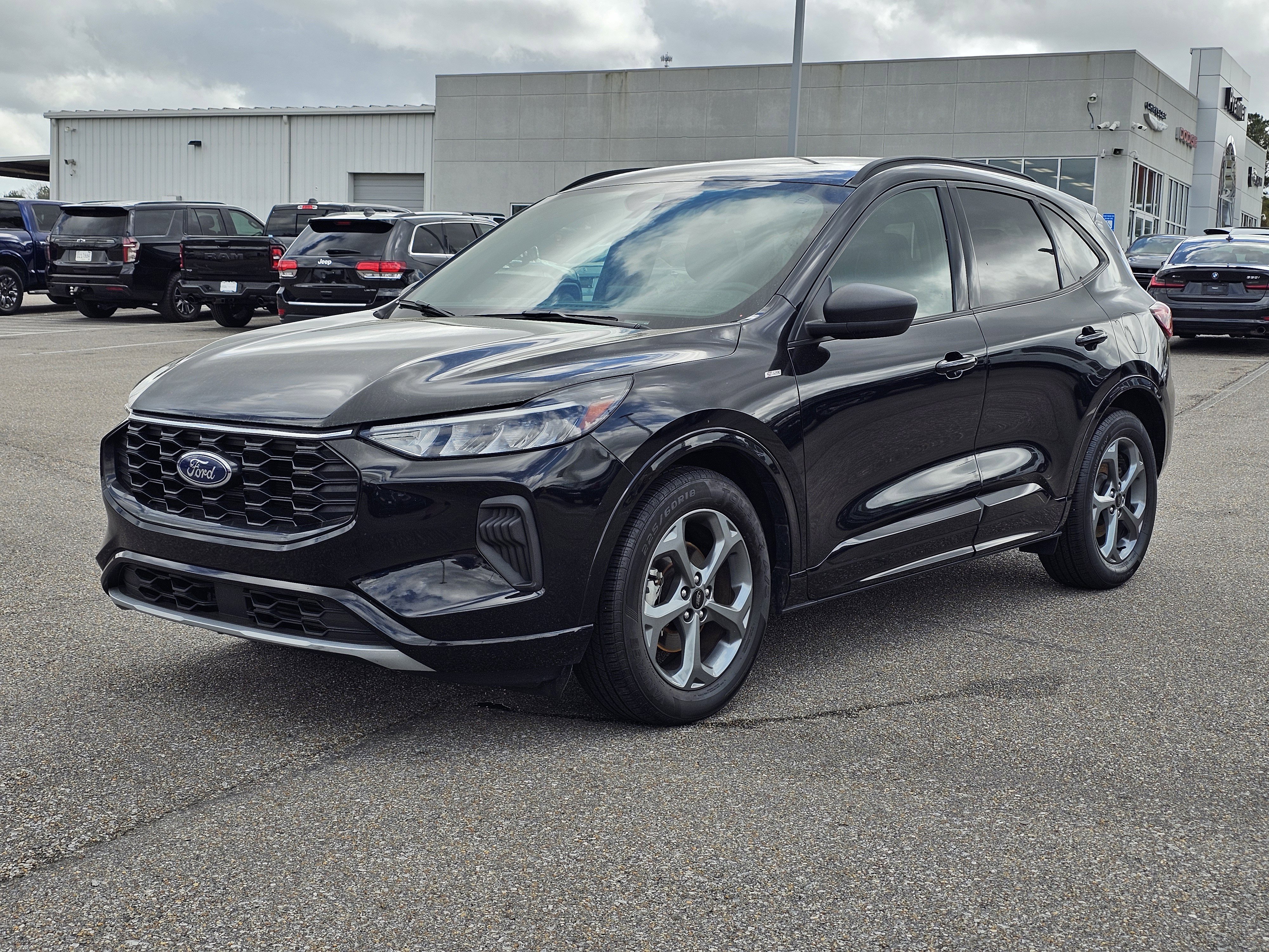Used 2023 Ford Escape ST-Line