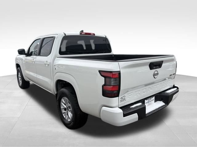 Used 2024 Nissan Frontier SV image 11