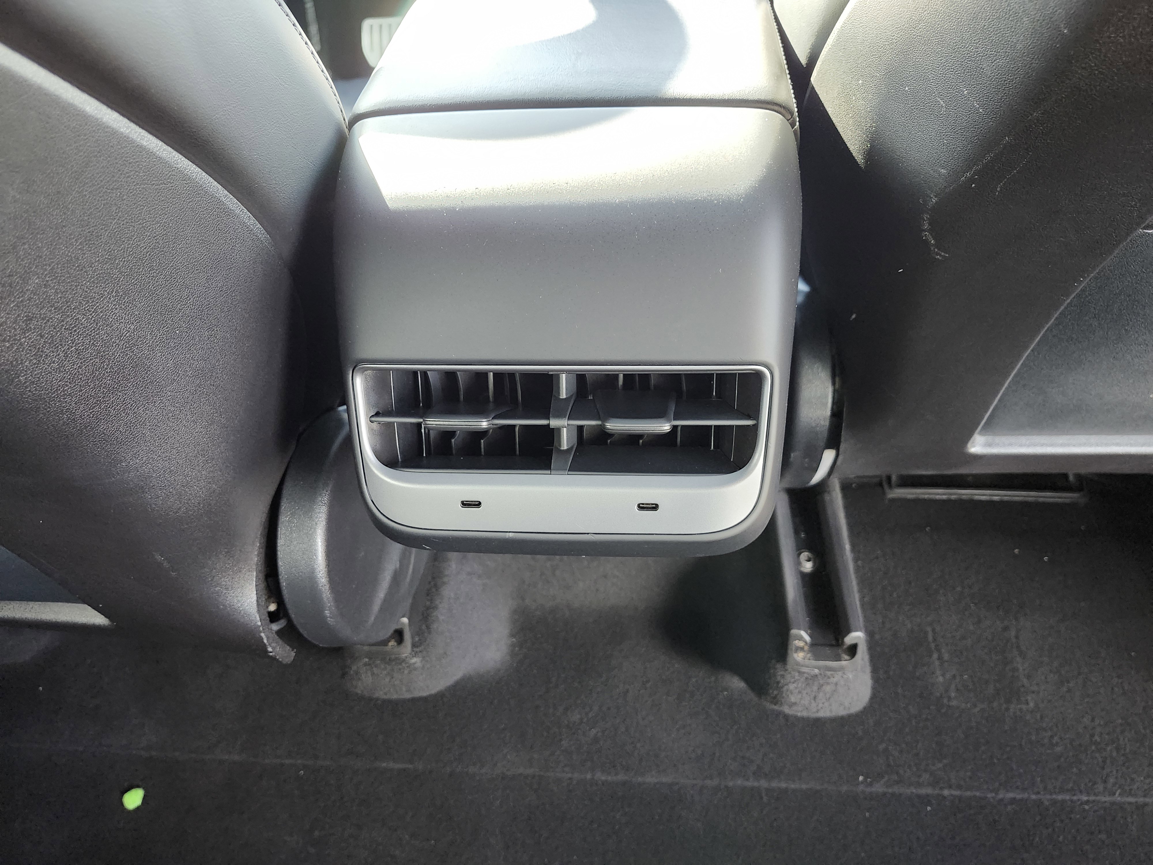 Used 2020 Tesla Model Y Performance image 21