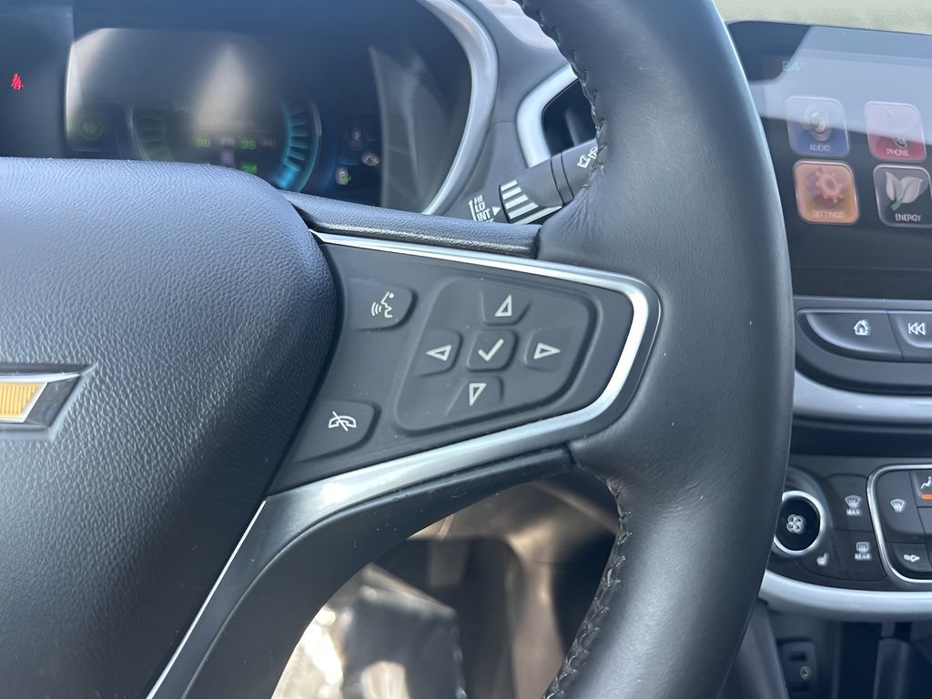 Used 2017 Chevrolet Volt LT w/ Comfort Package FWD image 14