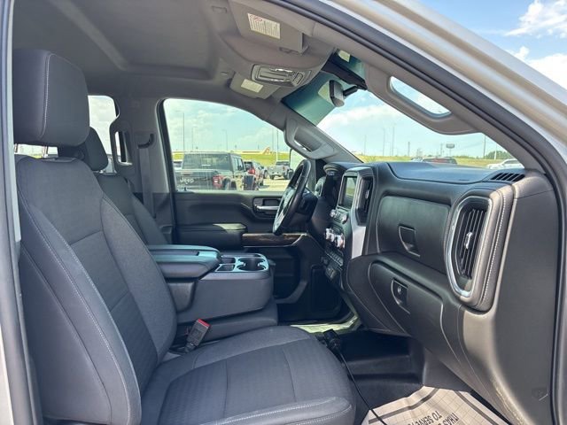 Used 2022 GMC Sierra 3500 SLE w/ SLE Value Package AWD/4WD image 13
