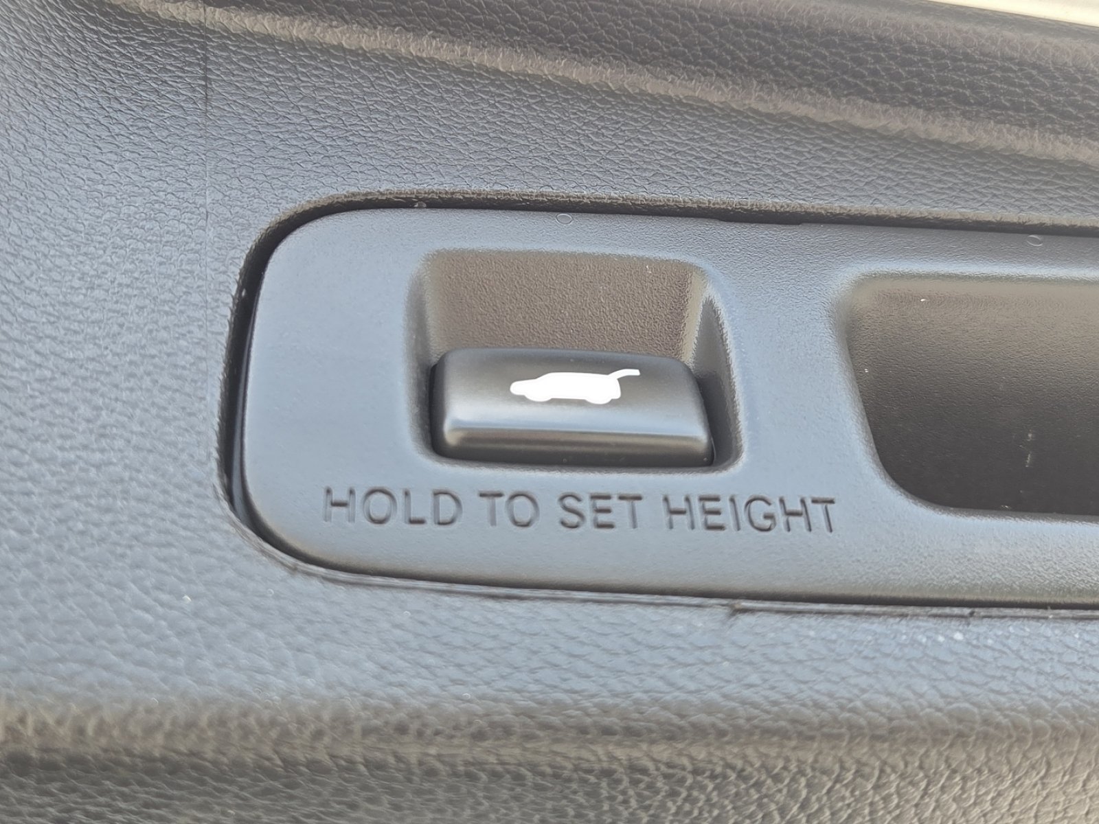 Used 2020 Honda CR-V Touring image 24