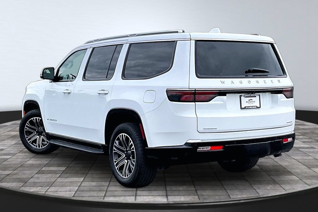 Used 2023 Jeep Wagoneer Series II AWD/4WD image 13