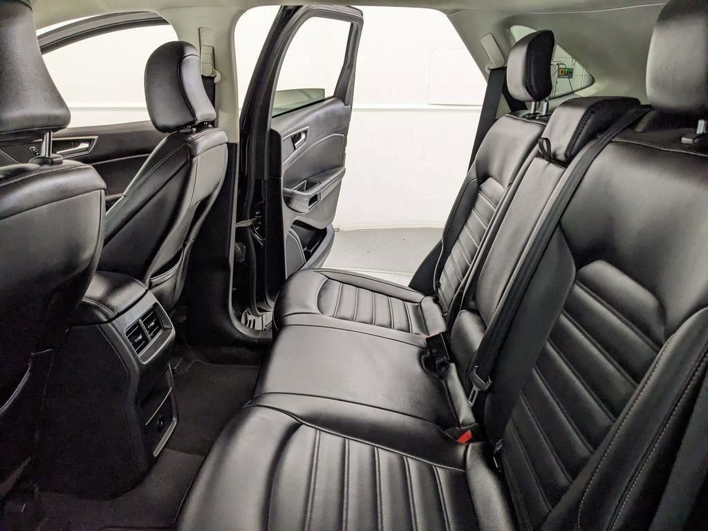 Used 2024 Ford Edge SEL AWD/4WD image 29
